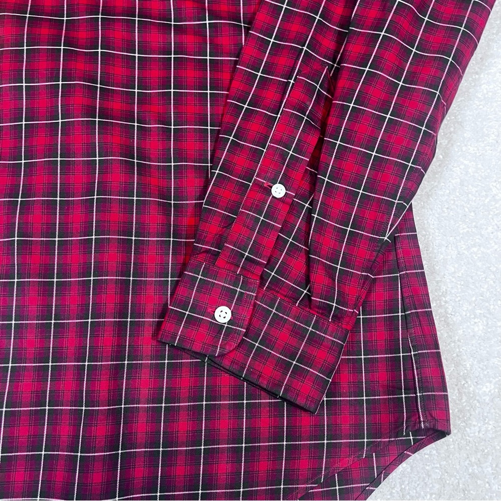 Ralph Lauren Classic Fit size large , Men's Red Plaid Shirt - Picture 4 of 8
